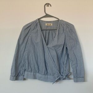 Madewell Wrap Top in Indigo Stripe V-neck Top size Small